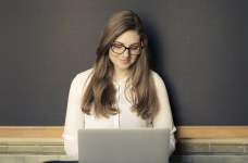 ЮНИСЕФ передал 39 тысяч ноутбуков украинским школьникам