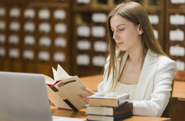 Будущим аспирантам необходимо зарегистрироваться для участия в ЄВІ