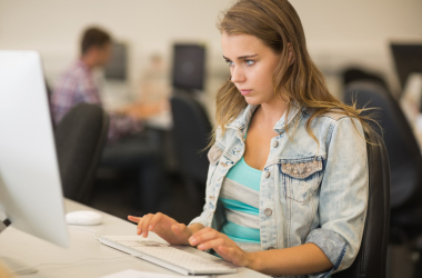 НМТ в 2024 году будут сдавать более 287 тысяч участников