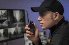 Участников тестирования будут контролировать с помощью технических устройств