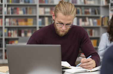 В МОН прогнозируют до 90 тысяч абитуриентов в магистратуру и аспирантуру