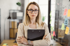 Какие навыки должен иметь маркетолог и почему следует начинать обучение со школы?