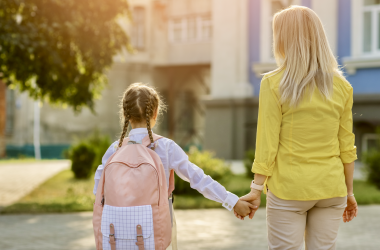 Школы Львова начнут обучение 19 августа