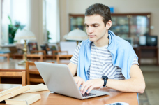 Поступающие в колледжи без НМТ закончили подавать заявления на поступление