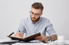 Классическому частному университету аннулирована лицензия на аспирантуру