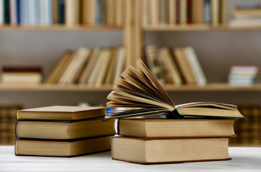 Для школ без укрытий обустроят наземные укрытия