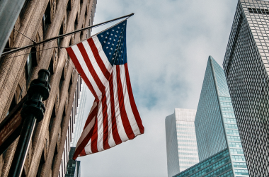 Зарплаты учителей профинансируют по гранту от США