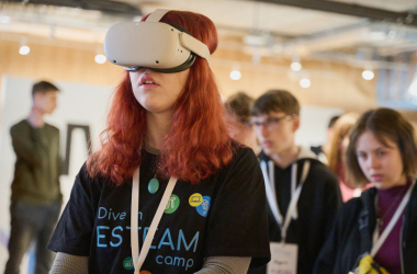 Подростков приглашают присоединиться к Dive in ESTEAM camp