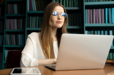 Абитуриенты в вузы на бакалавриат зачислены на бюджет 