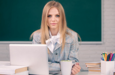 Учителя истории получили письма-вызовы для прохождения сертификации