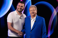 Вечный холостяк: Михаил Поплавский о времени и о себе