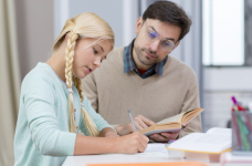 Стали ли услуги репетиторов частью школьного образования?