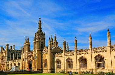 В Кембридже все больше студентов изучают украинский язык