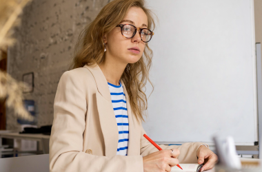 Профсоюз призывал выплатить учительскую тысячу всем педагогам