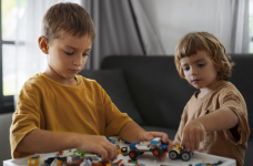 Почему адвент-календарь – полезный подарок для ученика 1-4 классов