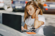 Как выбрать дешевый ноутбук для обучения по шести критериям