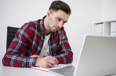 МОН ввело единый квалификационный экзамен для студентов-железнодорожников