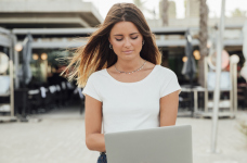 Правительство продолжит практику предоставления грантов способным студентам