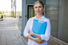 Некоторые украинцы могут получить ваучер на оплату обучения