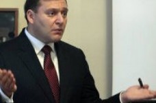 Добкин признался, что в Партию регионов "принудительно загоняли учителей"