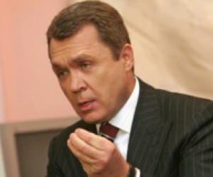 Кабмин отменил часть платных услуг в вузах