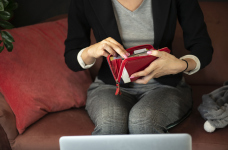 Вы верите, что в 2025 году зарплата учителей будет расти?