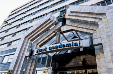 В ОЮА призвали правительство отменить реорганизацию университета и уволить министра