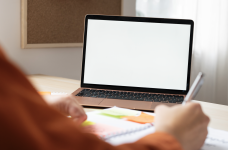 Специальные образовательные учреждения могут оказывать реабилитационные услуги