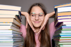 Педагоги могут ознакомиться с новыми учебниками для 8 класса