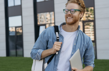 КМУ предлагает расширить группы педагогов, имеющих право на отсрочку