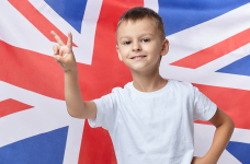 Иностранные языки без барьеров: как в КМDШ учат детей свободно общаться с миром