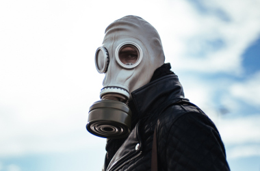 Противогазы для учебных заведений: важность и требования законодательства