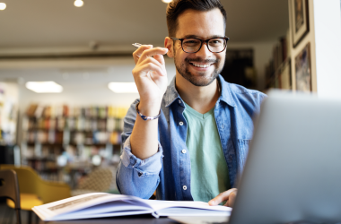 В Украине проверят более 100 вузов и колледжей из-за мужчин призывного возраста