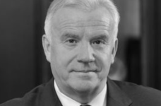 Украине нужно не только новое Правительство, а изменения политики в образованиии