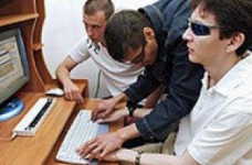 Слепым детям подарили возможности современных технологий