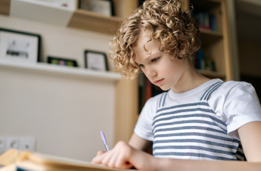 Минобразования утвердило Типовую образовательную программу для учеников с ТОТ