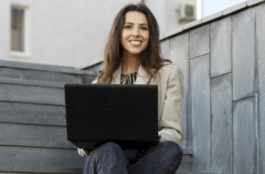 100 вузов, наиболее популярных среди абитуриентов 2025 года