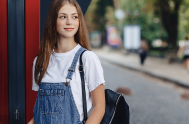 Количество поступающих в колледжи значительно уменьшилось