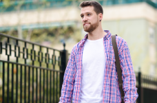 Лица, зачисленные в вузы свыше лицензированного объема, не являются студентами