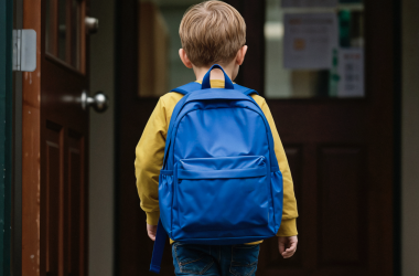 Почти 98 тысяч семей уже подали заявления на получение «Пакунку школяра»