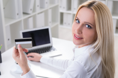 Петиция о зарплате педагогов за 5 дней набрала 26 тысяч подписей