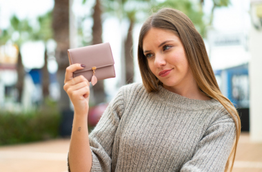 Надеетесь ли Вы на реальное повышение учительской зарплаты на 50%?