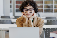 В Украине не хватает ассистентов учителей в инклюзивных классах