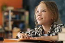 Педагоги создали петицию по разделу классов на группы