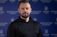 В ВР предлагают увеличить учительскую ставку до трех минимальных зарплат