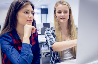 МОН планирует сократить количество возможных заявлений для абитуриентов