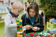 Как установить контакт с ребенком при психологической травме?