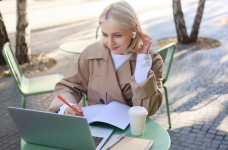 Украинцам предлагают повысить их цифровые навыки