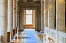 Большинство украинских школ работают благодаря самопожертвованию учителей, – комитет ВР