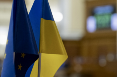 Комитет ВР перенес решение об изменениях в структуре оплаты труда педагогов